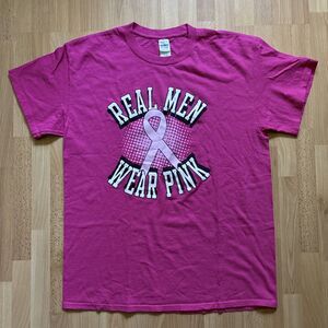 Gildan "Real Men Wear Pink" Graphic Tee Shirt (Men’s L) Pink • Breast Cancer